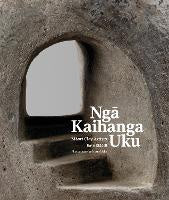 Nga Kaihanga Uku: Maori Clay Artists